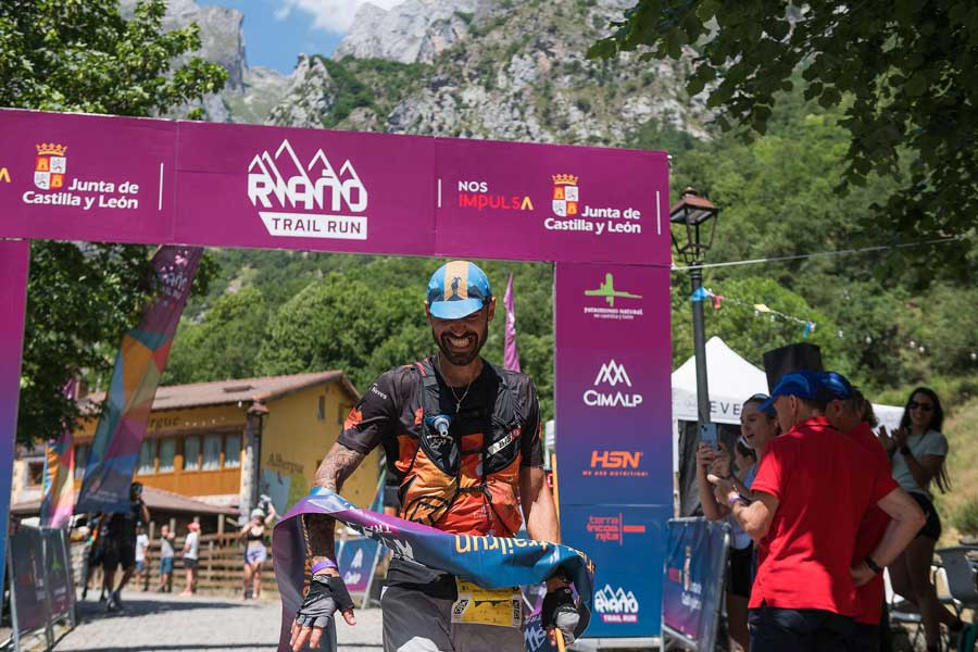 Riaño Trail Run Logo