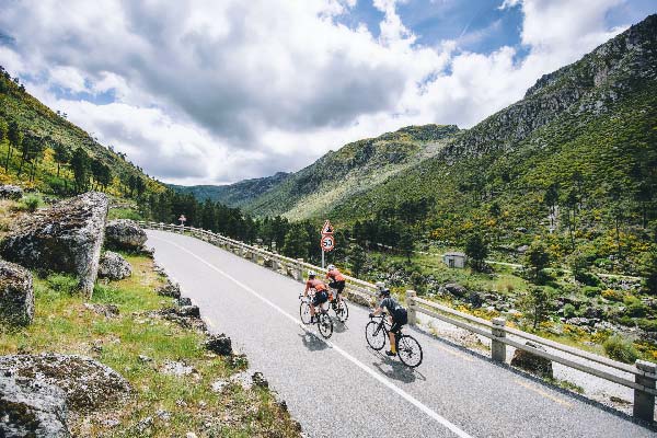 Ride Across Portugal - date 2 Logo