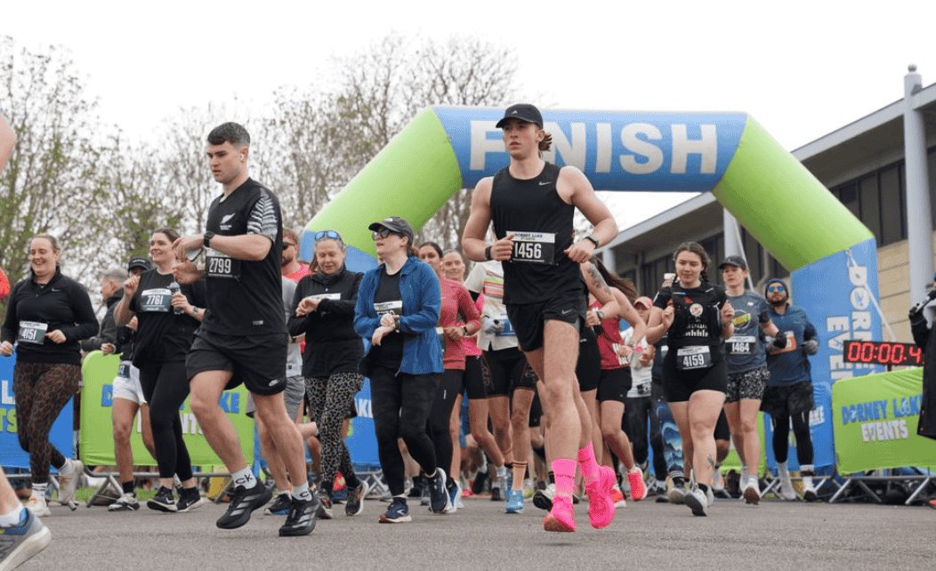 Run Dorney Lake - January  Logo