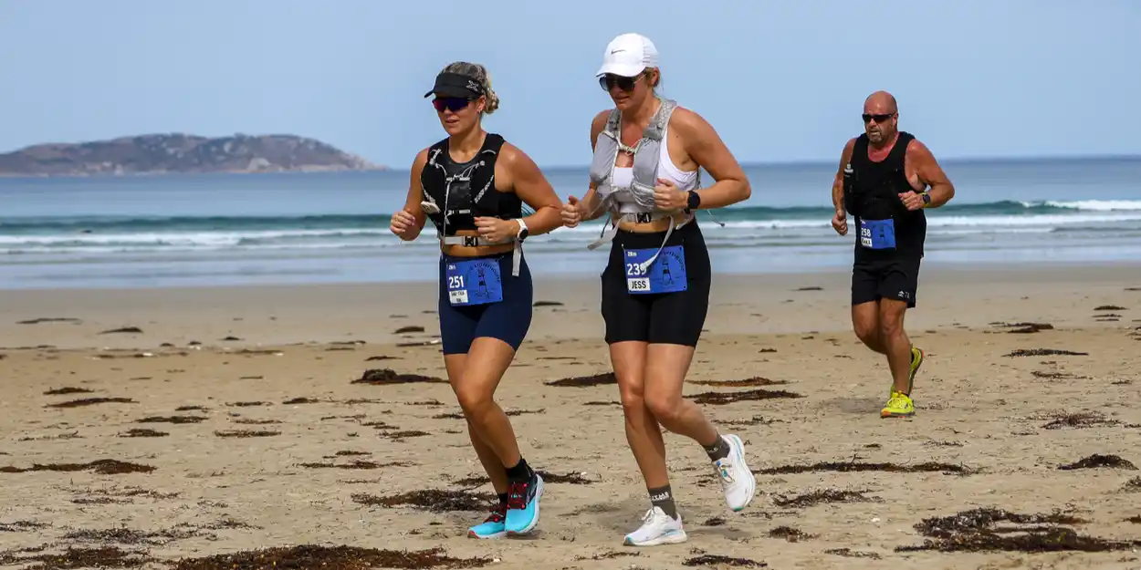 Run the Lighthouse Logo