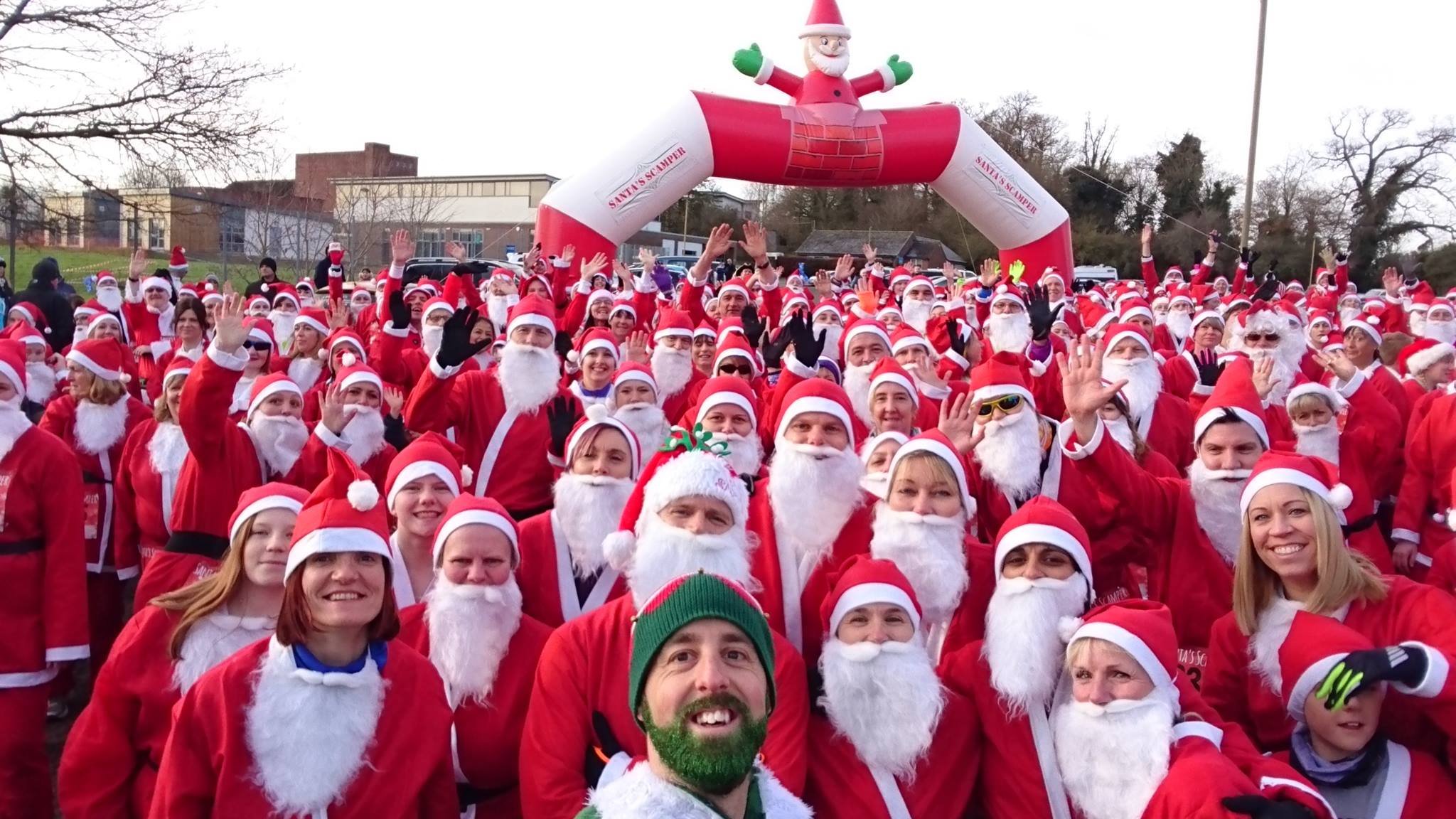Santa's Scamper Logo