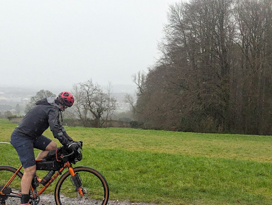 Sonder Winter Gravel Series - Edinburgh Logo