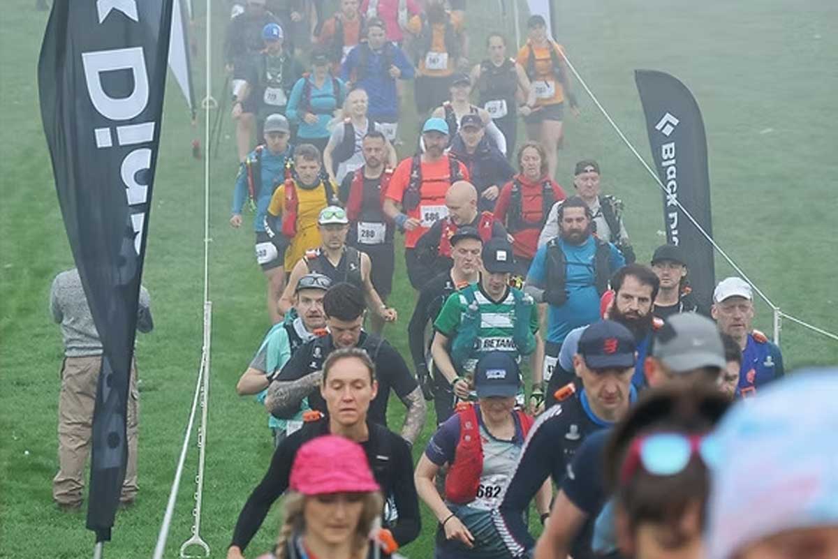 The Lap Clockwise Logo