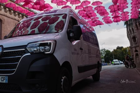 Toul'En Rose avec Carrefour Logo