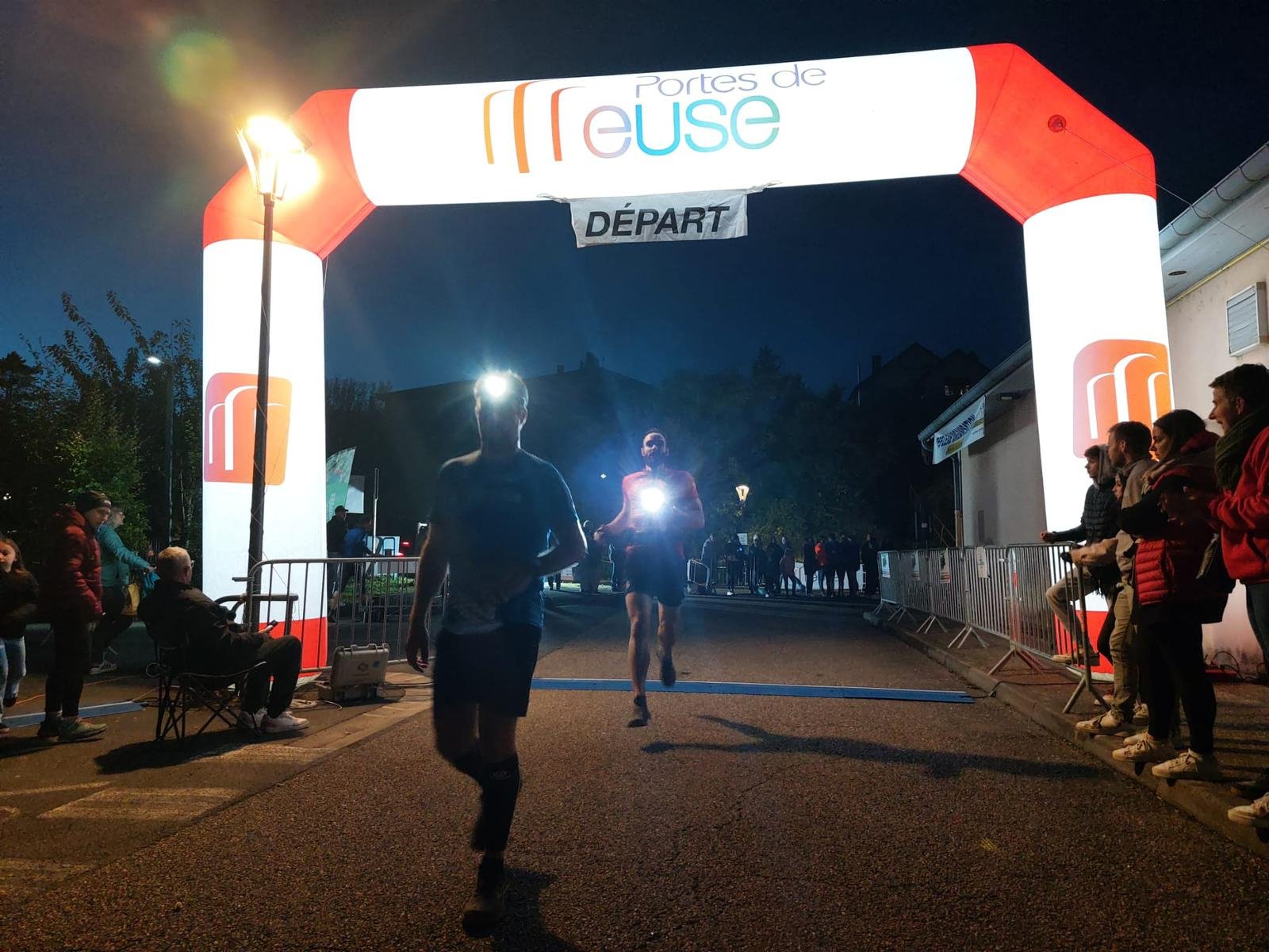 Trail nocturne des portes de Meuse Logo