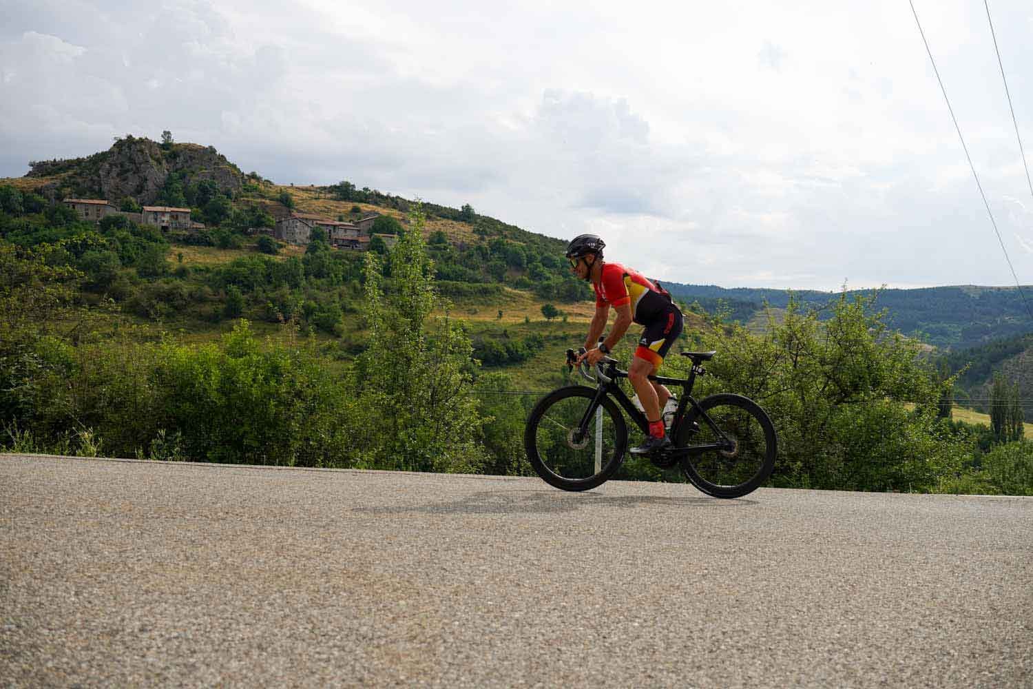 TriTour El Pont de Suert Triathlon Logo