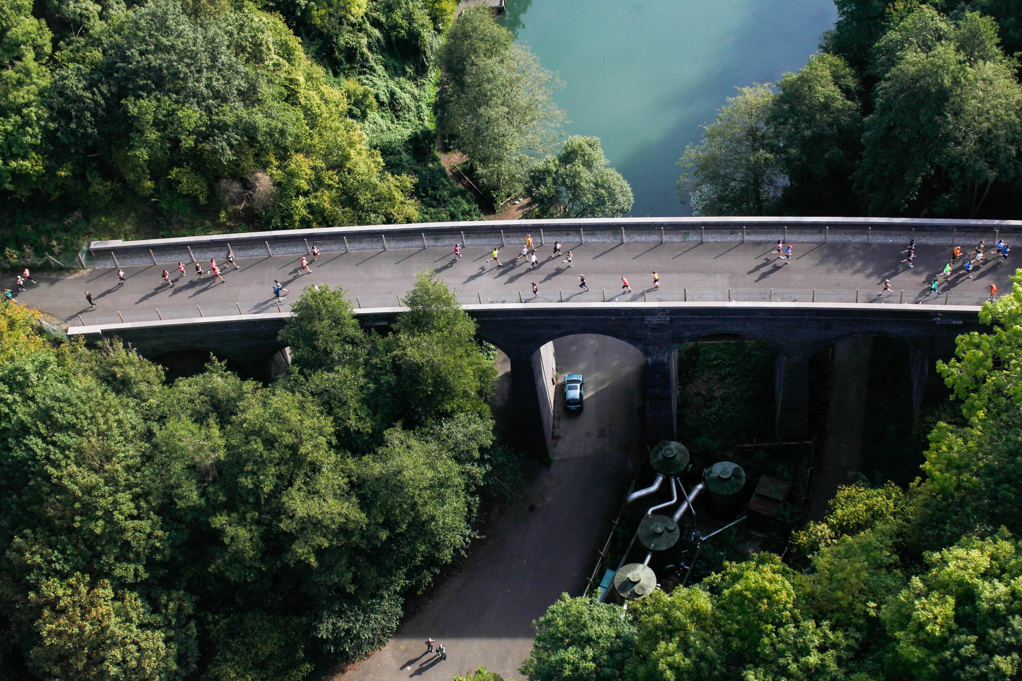 Two Tunnels Railway Races (Half Marathon, 10km, 5km, Colourburst) Logo
