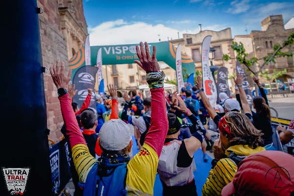 Ultra Trail Muntanyes de la Costa Daurada Logo