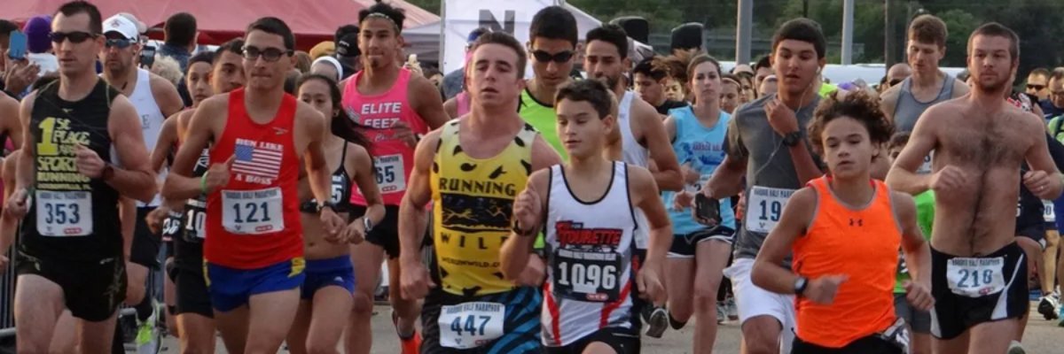 Welcome to Corpus Christi’s 23rd annual Harbor Half Marathon, presented by H-E-B. 